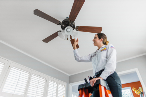 Service Minds Mister Sparky tech arrived for Ceiling Fan Installation in Miami