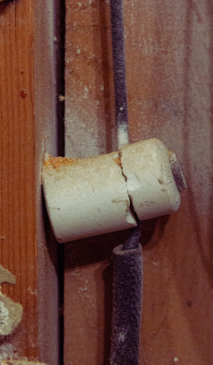 Faulty knob and tube wiring 